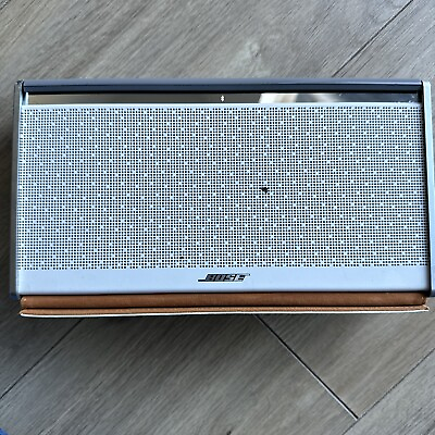 #ad Bose SoundLink II Mobile Speaker 404600 White Leather Special Edition Bluetooth $150.00