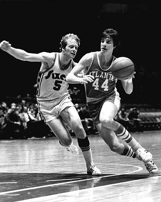 #ad 1974 Atlanta Hawks PETE MARAVICH #x27;Pistol Pete#x27; Glossy 8x10 Basketball Photo $4.99