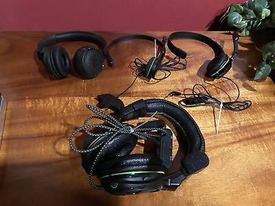 #ad Lot of Four Headsets: Three XBox 360 and One JBL for General Use $7.00