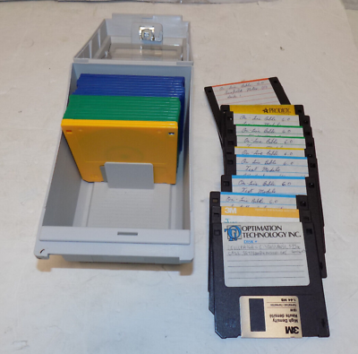 #ad Lot of 31 3.5quot; High Density Floppy Disks 1.44MB 3M And Sony with Hard Case $19.98