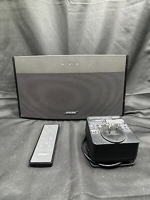 #ad Bose SoundLink Wireless Music System Portable Speaker w Aux amp; Bluetooth Battery $100.00