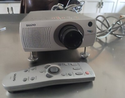 #ad sanyo multimedia projector pro Xtrax PLC XW15 amp; Remote $50.00