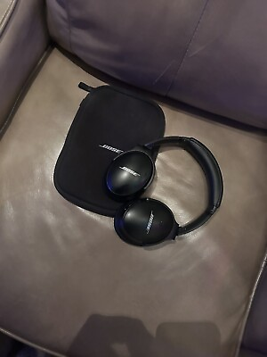 #ad Bose QuietComfort Wireless Over Ear Headphones Black $135.00