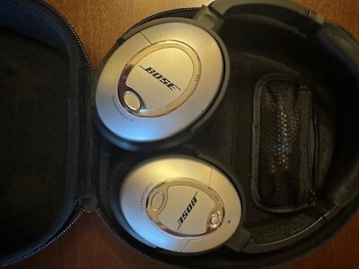 #ad Bose PreOwned QuietComfort 15 On Ear Acoustic Noise Cancelling Headphones corded $29.99