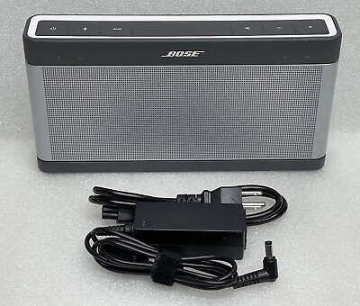 #ad Bose Soundlink III Bluetooth Speaker w New Battery amp; Wall Charger Near Mint $175.00