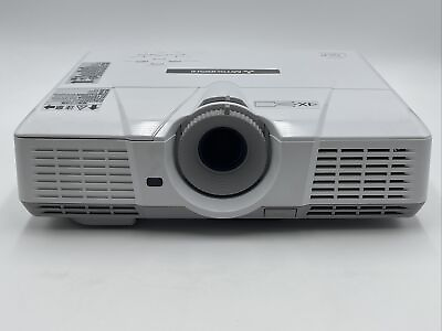 #ad Mitsubishi XD500U 2000:1 2200 Lumens USB DLP Video Projector For Parts $15.00