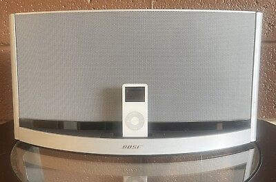 #ad BOSE SoundDock 10 Digital Music System IPOD AUX Video Dock Silver * WORKS GREAT $219.99