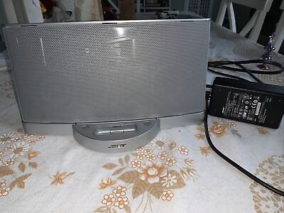 #ad Bose SoundDock Series II silver Digital Music System $45.00